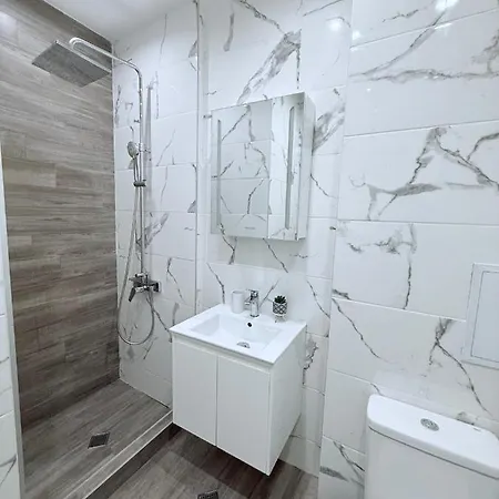 Vitosha Garden With Free Parking Апартамент София