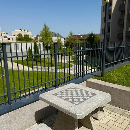 Vitosha Garden With Free Parking Апартамент
